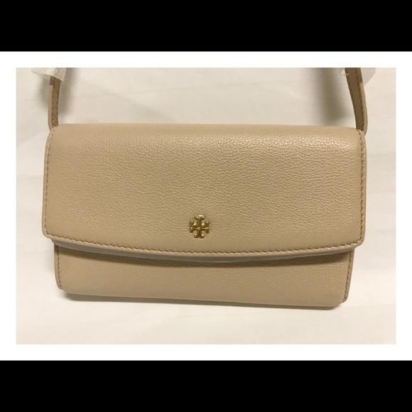 Tory Burch Handbags - TORY BURCH Robinson Pebbled mini cross body bag